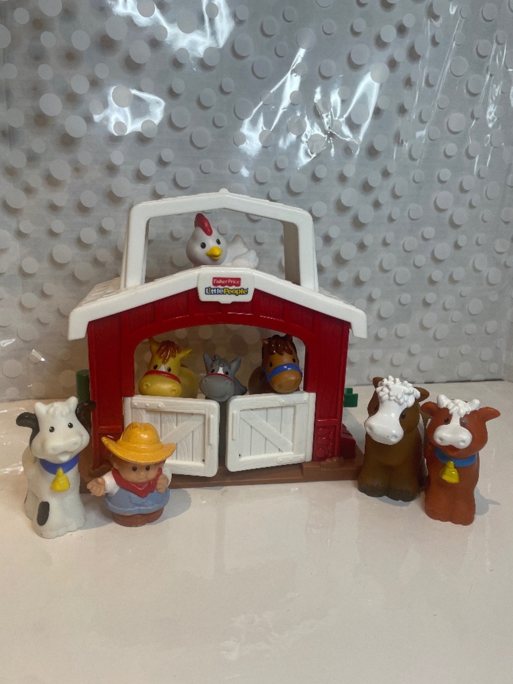 Fisher Price mini barn with Little People bundle